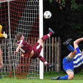 Packende Torraumszenen im Kreisliga-1-Derby