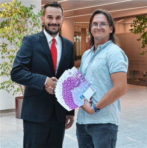 PS-Sparen: Student gewinnt 10000 Euro