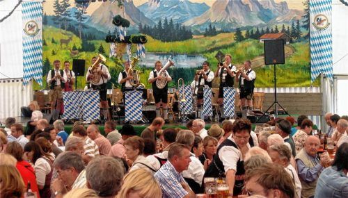 Seit 463 Jahren Markt in Aschau – heuer mit Jubiläum der Gebirgsschützen