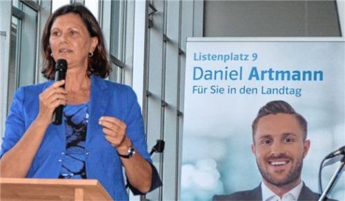 Stellvertretende Ministerpräsidentin Ilse Aigner ermunterte ihre Parteifreunde, die Erfolge der CSU-Politik mutig nach draußen zu tragen.Foto re