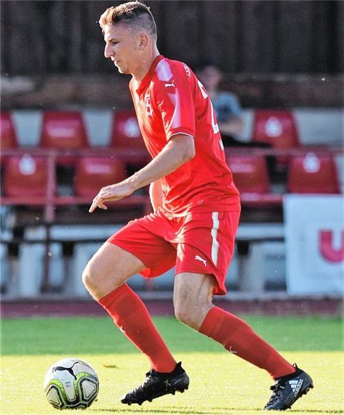 Philipp Maier gehört nicht mehr zum Kader des Fußball-Regionalligisten 1860 Rosenheim. Fotos  Ziegler