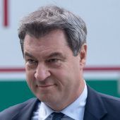 Söder erklärt sich zum Kirchen-Fan