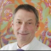 Trübe Sicht nach Augen-OPs: Was hilft?