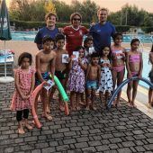 Kolbermoorer helfen ermöglicht Kindern Schwimmkurs