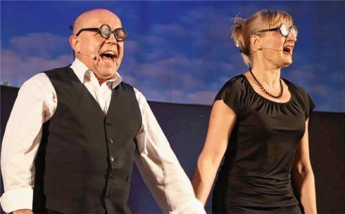 „A Glaserl Eigenurin“: Viele Lieder der Couplet-AG haben Kultstatus. Foto Wagner