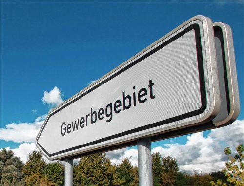 Das Gewerbe in Obing bessert durch höhere Steuerzahlungen die Gemeindekasse auf. Foto dpa