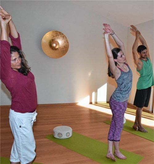 Das neue Yoga-Studio in der Hainholzstraße in Rosenheim bietet ein freundliches, helles Ambiente. Fotos  Schlecker
