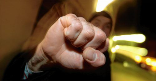 Der Angeklagte hatte einem 22-Jährigen mit der Faust ins Gesicht geschlagen. Foto dpa