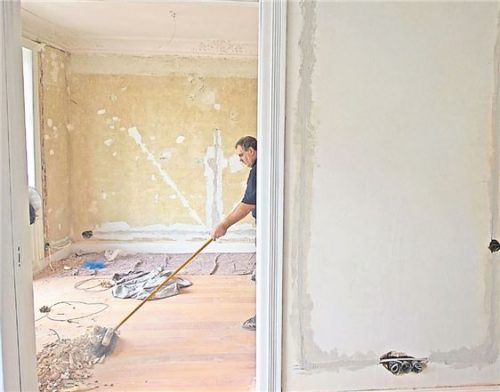 Entlastung: Künftig dürfen nur noch acht Prozent der Modernisierungskosten auf Mieter umgelegt werden.Foto dpa