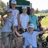 Junge Golfer aus Guttenburg in Höslwang