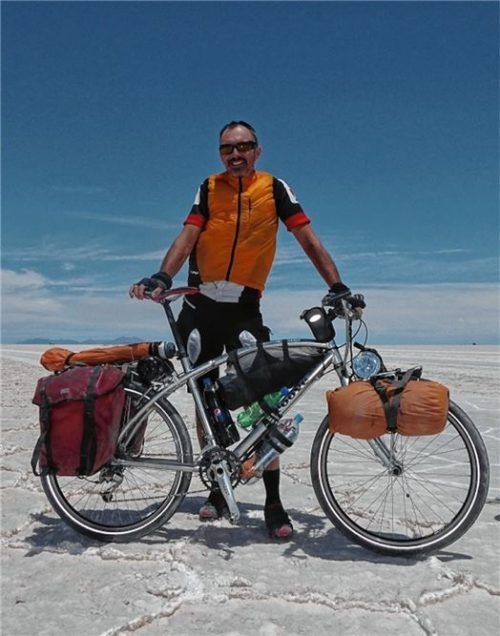 Immer mit dem gleichen Rad unterwegs: Wolfgang Büttner auf seinen anstrengenden Touren...