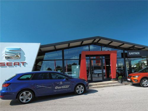 Seit 2016 ist das Autohaus Gartner Seat-Partner für den Neuwagen-Verkauf. Seat bietet Pferdestärken und solide Ausführung in Kombination mit attraktiven Zusatzpaketen zum erschwinglichen Preis.