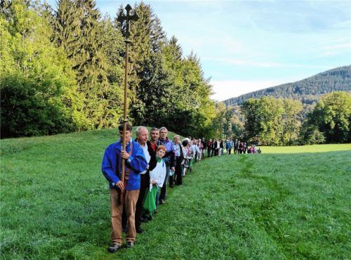 Stadtwallfahrt nach Birkenstein mit großer Beteiligung