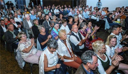 Stoiber erzählt im Kesselhaus von der „unglaublichen Erfolgsgeschichte“ Bayerns