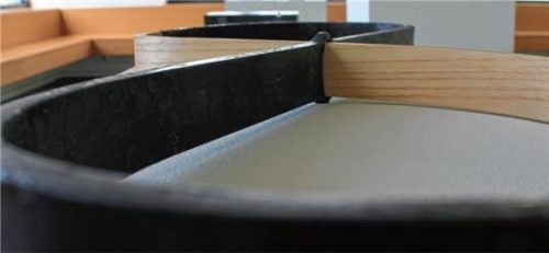 „Tension“ – Holz und Eisen im Spannungsfeld.