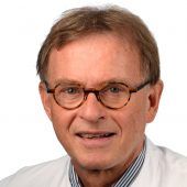 Rücken: Wer setzt nicht nur auf OPs?