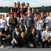 50 Azubis beim Fahrsicherheitstraining der Industriegemeinschaft