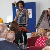 Singen und Lachen mit dem „Zirkus Saitini“