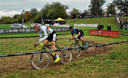 Allein auf weiter Flur: Sieger Maximilian Möbis vor dem Zweitplatzierten Maximilian Holz.