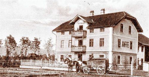 Das Oktober-Blatt des Kalenders zeigt das Café Waldeck in der Aisingerwies um 1915. Foto  stadtarchiv
