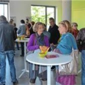 <p>Groß war das Interesse an der Ausstellungseröffnung im Foyer des Rathauses.</p>