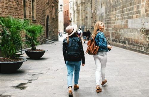 Kurztrips werden in 2019 noch beliebter. Foto  Getty Images/Westend61