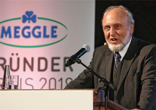 Prof. Hans-Werner Sinn, Ex-Präsident des ifo Instituts und Nationalökonom, war Hauptredner des diesjährigen Meggle-Gründerpreises. Seine recht deutlichen Worte zu aktuellen wirtschafts- und gesellschaftspolitischen Themen lösten im Publikum große Aufmerksamkeit aus.Foto re