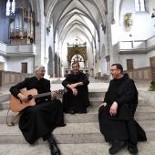 Die singenden Priester