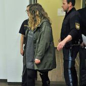 Putzfrau stiehlt 400 000 Euro aus Villen