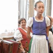 Musik und Gesang zum Kessel- und Ochsenfleisch
