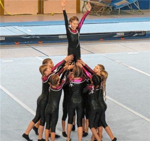 Bruckmühls Team III sicherte sich mit konstant guten Leistungen Platz eins bei den Bayern Open in Fürth.