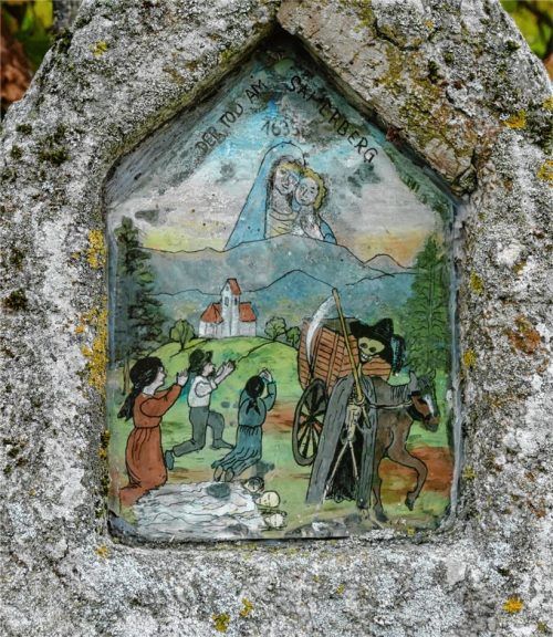 Das Bild der Pestsäule zwischen Grainbach und Eiding zeugt von Tod und Leid.Fotos hko