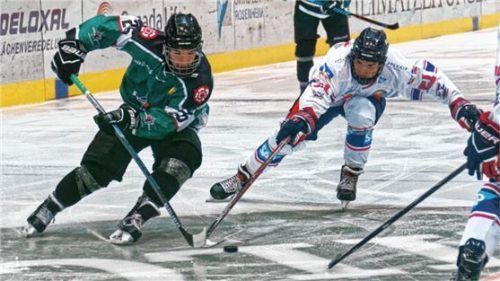 Das Starbulls-Jugend-Team unterlag starken Mannheimern im Heimspiel am Ende mit 0:3.Foto krumpe