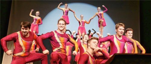 Die Showgarde der Narrengilde kann es kaum erwarten, die närrische Saison einzuläuten.