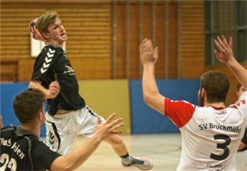 Julian Lindner erzielte fünf Tore für die Priener. Foto  Lediger