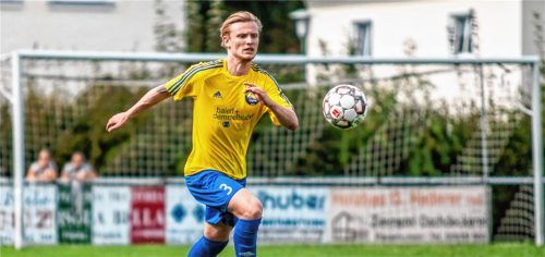 Patrick Tresch wird in Pfarrkirchen wohl in der Abwehr aushelfen müssen. Foto  esc