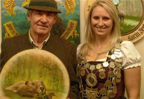 Zwei Sieger: Schützenkönigin Daniela Dudek und Sebastian Voggenauer, der das Punkteschießen gewann. Foto reh