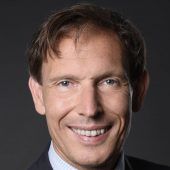 Was hilft bei Kreidezähnen beim Kind?