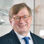 Mister Flughafen setzt zur letzten Landung an