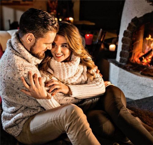 An einem Romantikwochenende zählt nur eins: Zweisamkeit. Foto djd/mydays.de