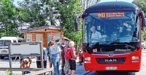 Das Angebot des Wanderbusses soll 2019 deutlich erweitert werden. Auch die Wanderparkplätze sollen dann angefahren werden. Foto  Hö