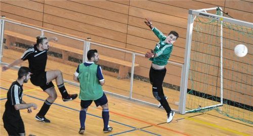 Ein drittes Mal geht es heuer in der Gabor-Halle um Zwischenrunden-Plätze im Hallenfußball-Sparkassenpokal. Foto Ruprecht