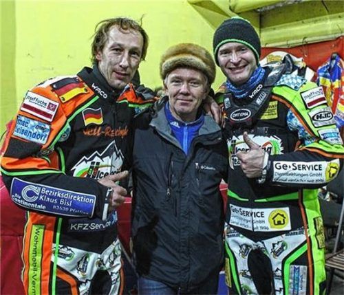 Markus Jell, Trainer Wladimir Lumpow und Hans Weber (von links) waren mit dem Verlauf des Trainingslagers und des Testrennens zufrieden. Foto msc teisendorf