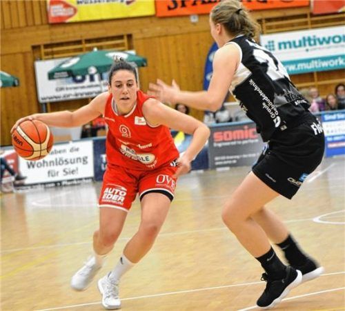 Tina Jakovina spielt auch in den neuen Saison für Wasserburgs Damen. Foto  Hörndl