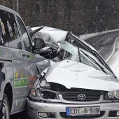 Tödlicher Unfall auf glatter Straße