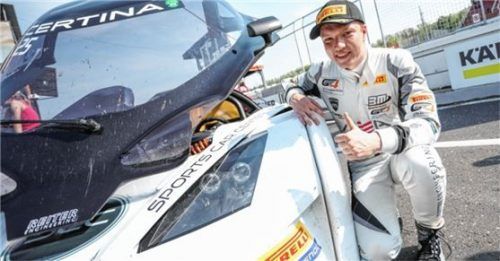 Benjamin Mazatis darf überraschend beim 24-Stunden-Rennen in Dubai teilnehmen.Foto Gruppe C Photography