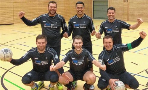 Das Meisterteam des MTV Rosenheim: (hinten von links) Günter Ortmeier, Abdilaziz Lamharraf, Marcel Hebling (vorne von links) Patrick Schiep, Hendrik Bäßler, Steve Schmutzler.