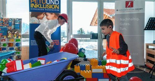 Das tägliche Miteinander der Kinder macht die Schule zu einem ganz besonderen Ort. Foto jt