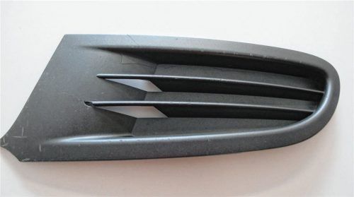 Dieses Ziergitter, das an der Unfallstelle sichergestellt wurde, führte zum Anruf einer Zeugin, der die Ermittler auf die richtige Spur brachte.Foto Polizei