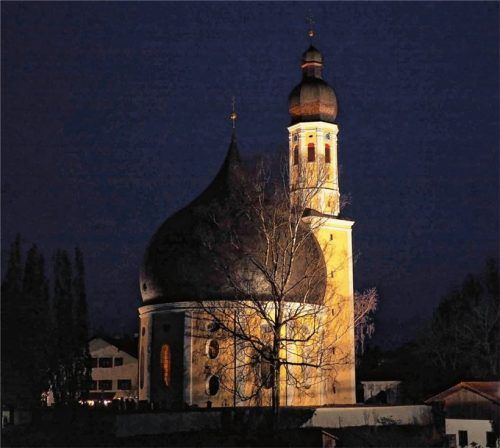 Eine Besonderheit: die Rundkirche von Westerndorf am Wasen. Foto Aerzbäck